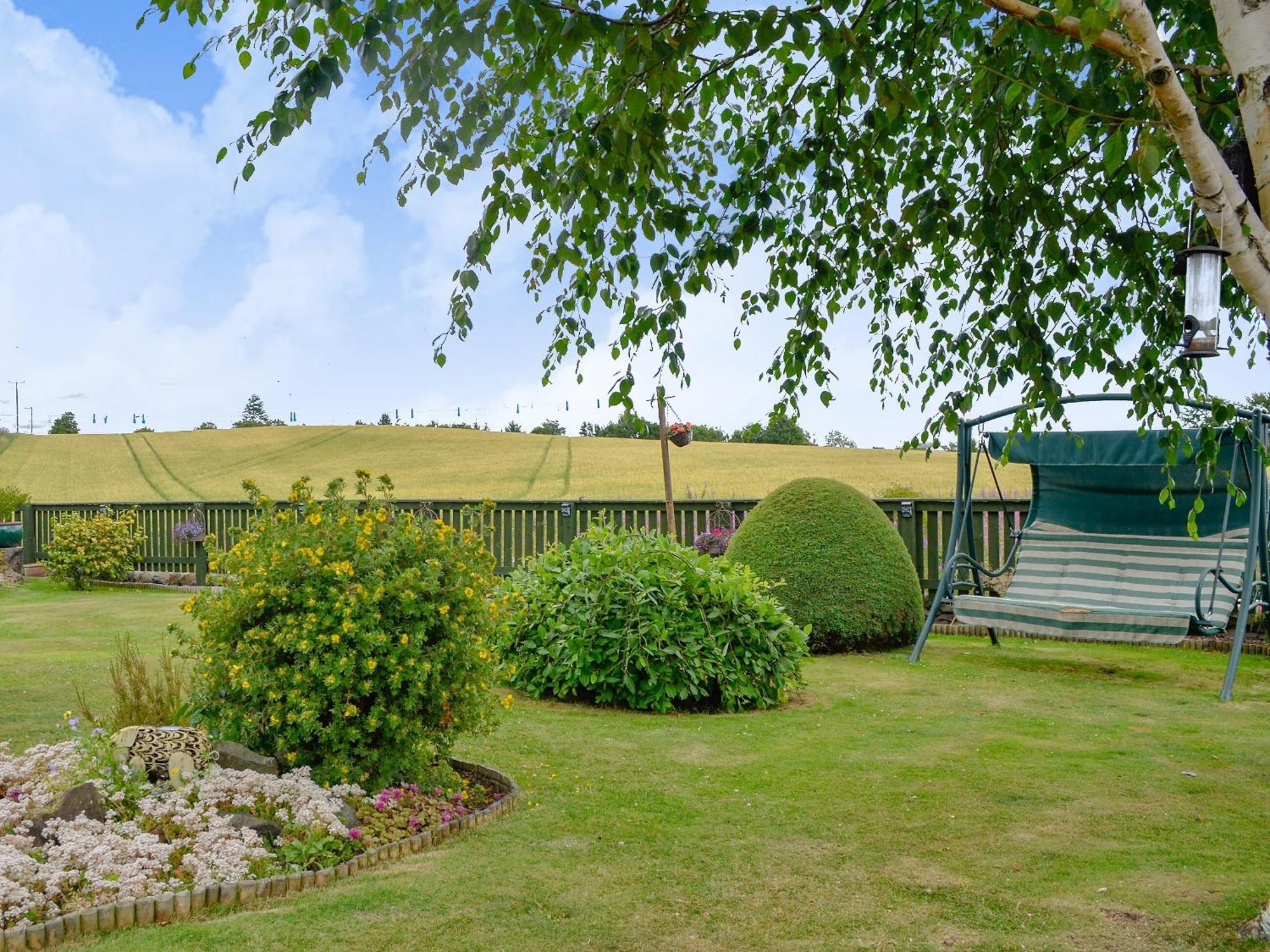 Laurel Bank Vila Alyth Exterior foto